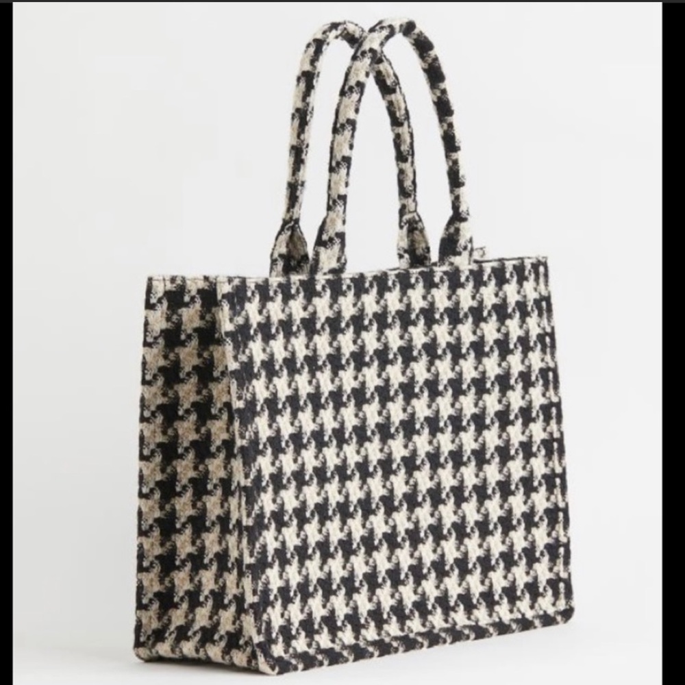 H&M Jacquard black/white tote SOLD OUT NWOT